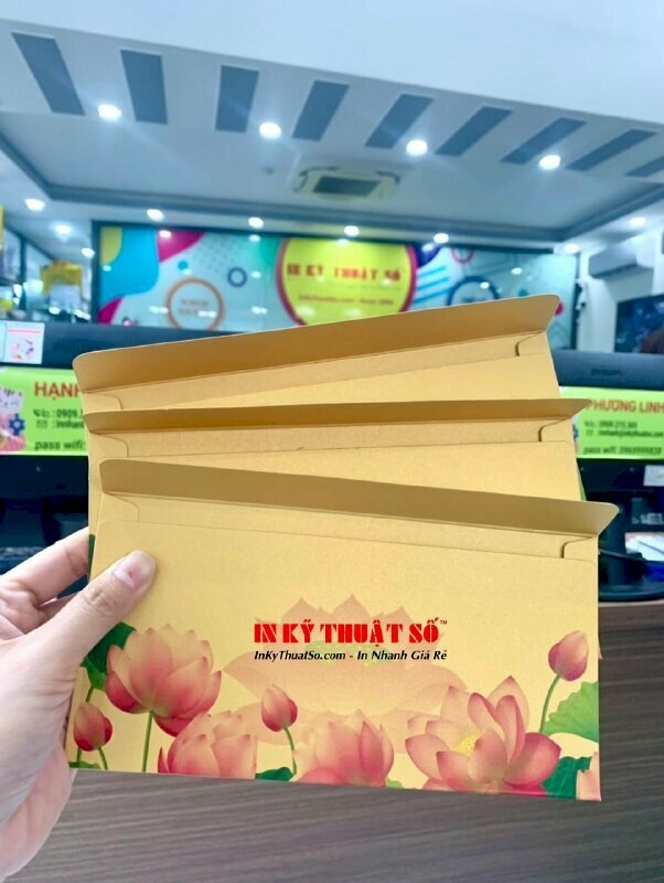 In bao thư Thành Kính Cúng Dường mừng Đại lễ Phật Đản cho chùa tại California, hàng gửi đi Mỹ từ TPHCM