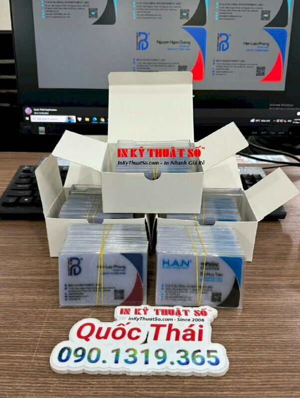 In danh thiếp nhựa bằng công nghệ in Laser 1 mặt, ép mờ sần, in số lượng theo yêu cầu