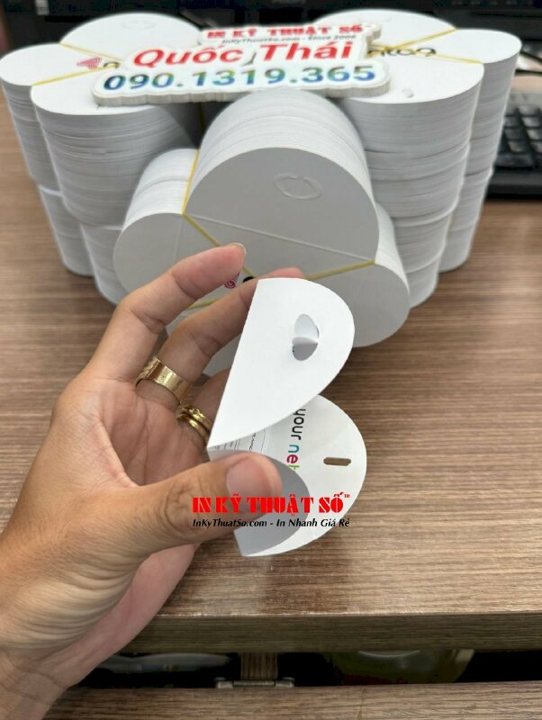 In bao giấy đựng thẻ nhựa, bìa folder mini đựng card nhựa khách hàng - INKTS1434