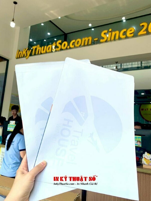 Mẫu phong bì in tên doanh nghiệp, logo công ty lữ hành được in số lượng lớn 1000 cái