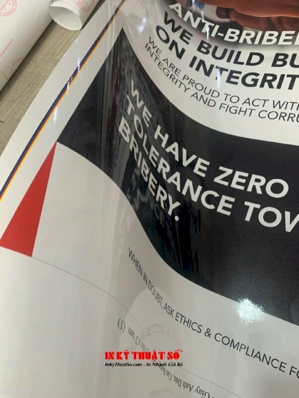 In ảnh kích thước lớn và gia công cán màng bóng tuyệt đẹp và sang trọng - In ấn & Gia công bởi In Kỹ Thuật Số Since 2006