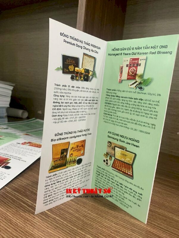 In tờ rơi, tở bướm giới thiệu sản phẩm chất liệu giấy C300gsm, cắt hình chữ nhật và cấn 2 đường