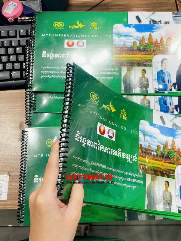 In Catalogue khổ ngang giới thiệu Spa Health and Beauty, hàng gửi đi Cambodia từ TPHCM - INKTS1651