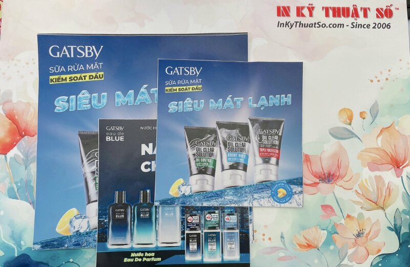 In poster decal nhựa sữa dán trang trí trong cửa hàng tiện lợi - In Kỹ Thuật Số Since 2006