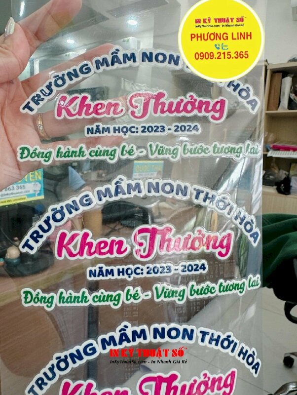 In tem nổi UV DTF dán balo mầm non quà tặng lễ tổng kết năm học và phát thưởng - INKTS1546