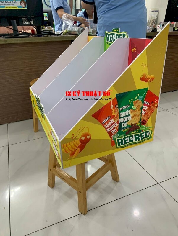 Làm kệ Formex trưng bày sản phẩm snack tại siêu thị, cửa hàng bán lẻ - INKTS1554
