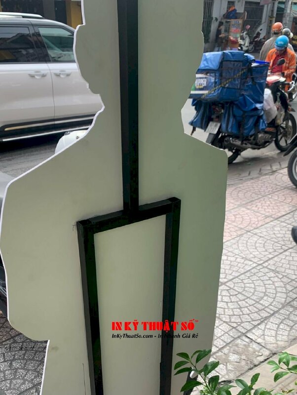 Làm standee hình người cho sự kiện sinh nhật bé trai - INKTS712