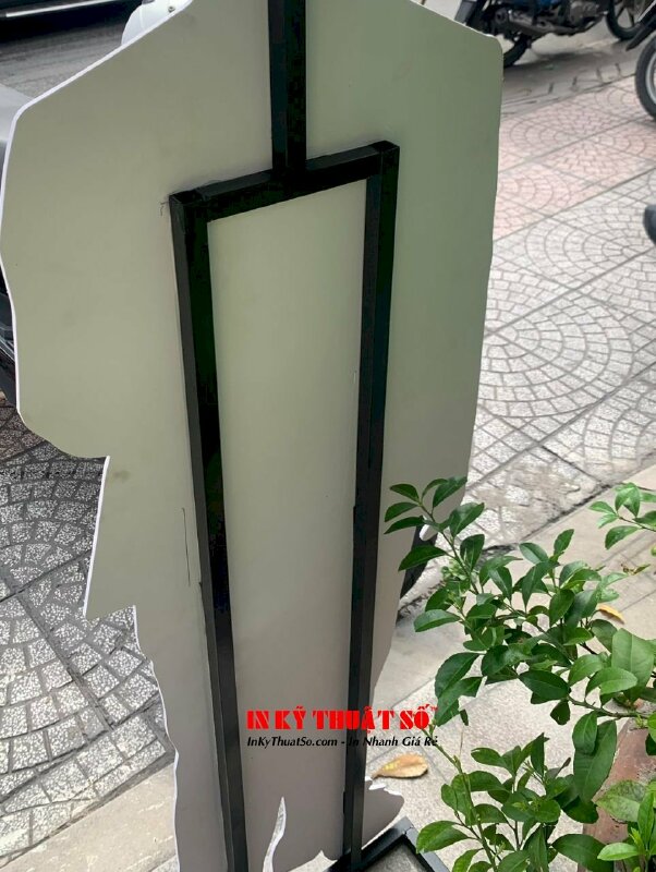 Làm standee hình người cho sự kiện sinh nhật bé trai - INKTS712