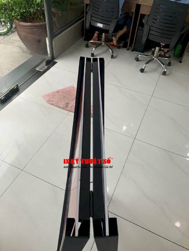 Standee khung sắt chữ A làm bảng quảng cáo ngoài trời, chống nước, chống gió - INKTS1557