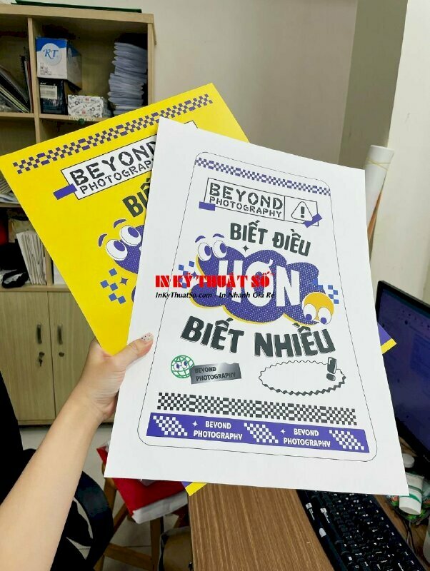 In poster áp phích giấy Couche (Coated art paper), in poster A3 khóa học tư duy nhiếp ảnh cho photographer