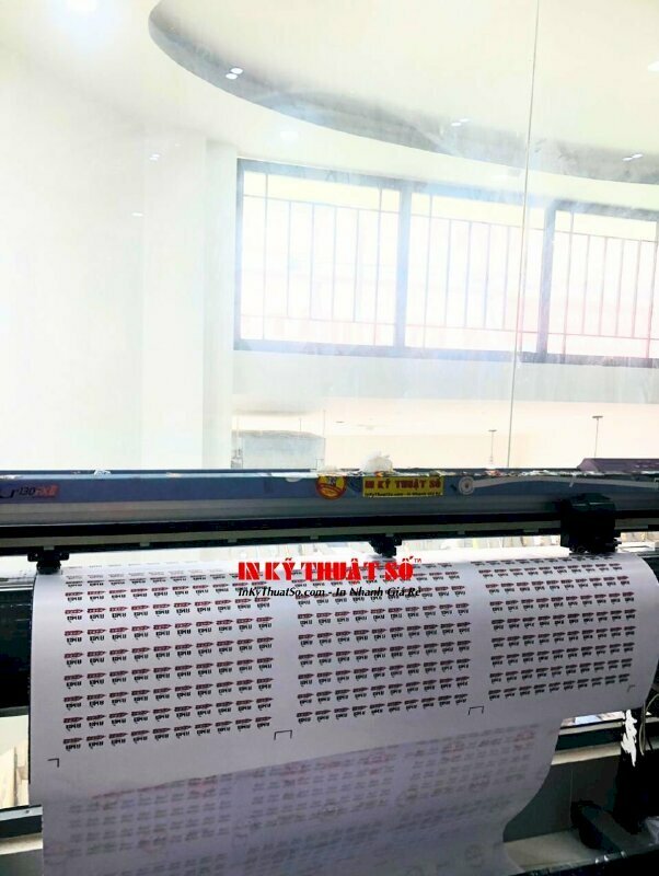 In ấn tem nhãn vuông Decal sữa logo dán sản phẩm cho nhà hàng Hongkong