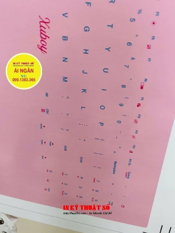 In decal dán trang trí bàn học sinh siêu dễ thương, in mực dầu và không màng