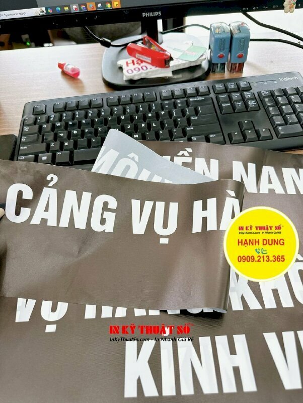 Băng tang kính viếng chất liệu vải Silk cao cấp