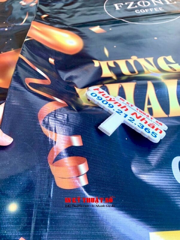 In bạt quảng cáo khai trương quán cafe chất liệu hiflex mỏng 3zem2