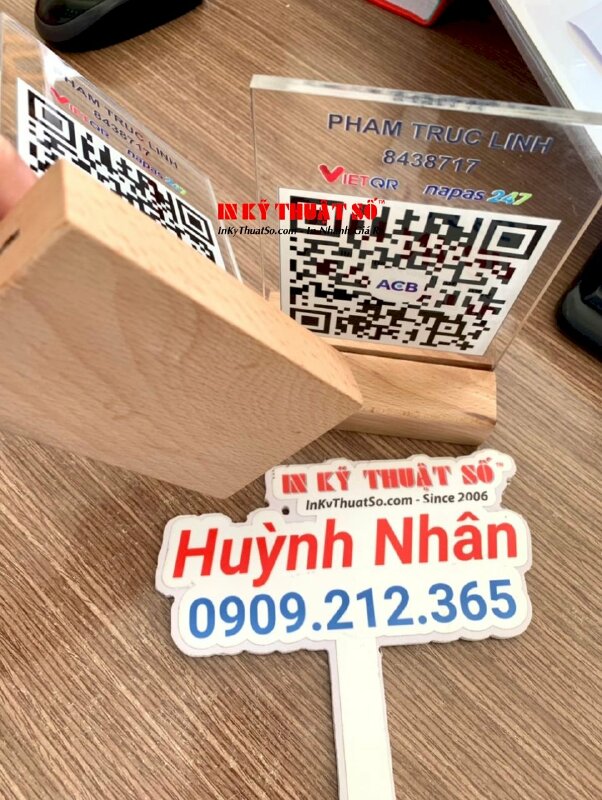 In biển Mica đặt bàn mã QR code thanh toán chuyển khoản ngân hàng - INKTS1781