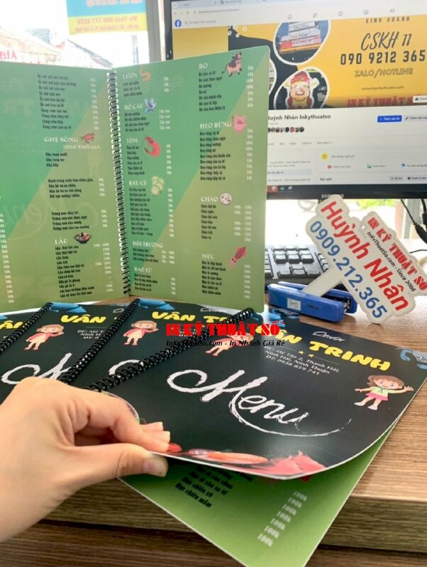 In quyển menu nhựa A4 quán hải sản tươi sống thịt rừng, hàng gửi đi Ninh Thuận từ TPHCM - INKTS1715