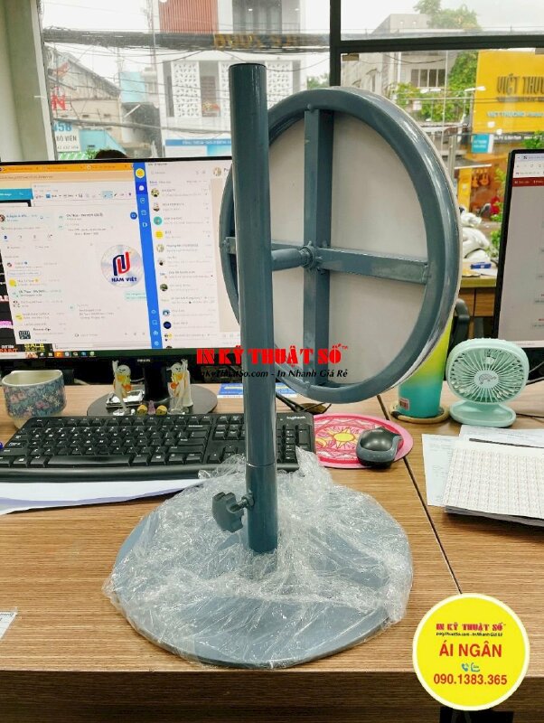 Làm vòng xoay may mắn chân sắt cao 20cm, vòng xoay đường kính 30cm, đế hình tròn để bàn chắc chắn - INKTS1839