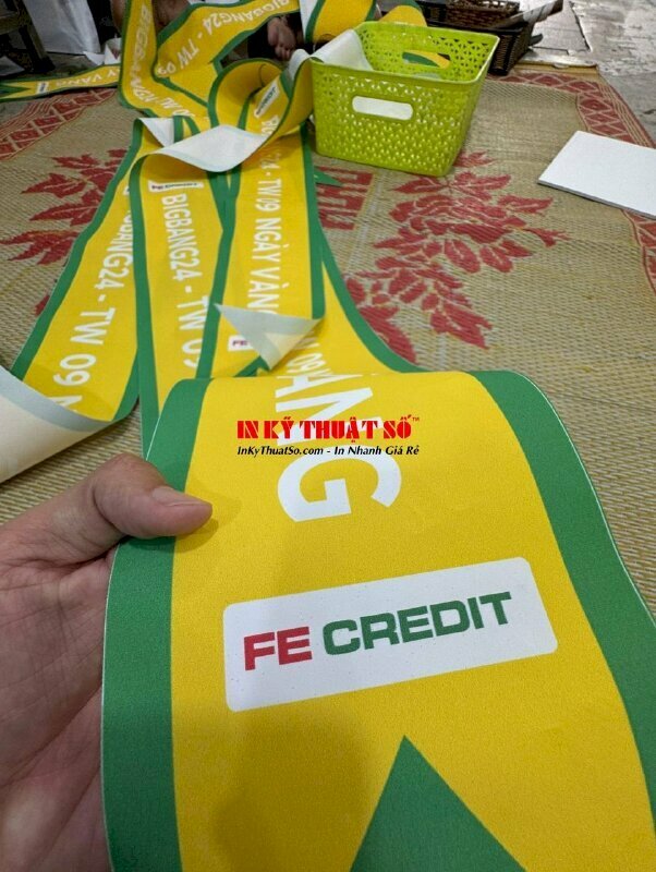 In dải băng đeo chéo người cho sự kiện nội bộ công ty, in silk Sash event doanh nghiệp