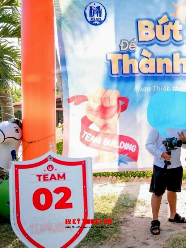 Mô hình formex gắn bảng chỉ dẫn sự kiện ngoài trời