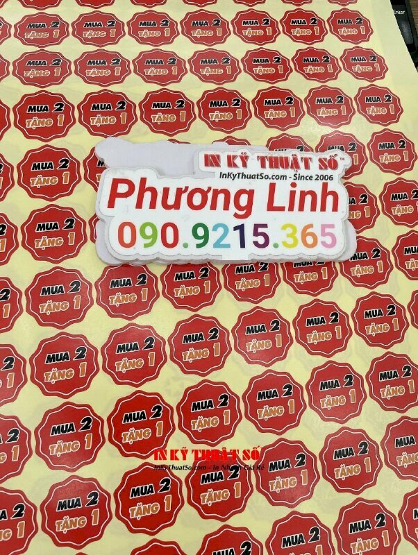 In tem giấy dán sản phẩm sự kiện mua 2 tặng 1 - In ấn bởi In Kỹ Thuật Số Since 2006