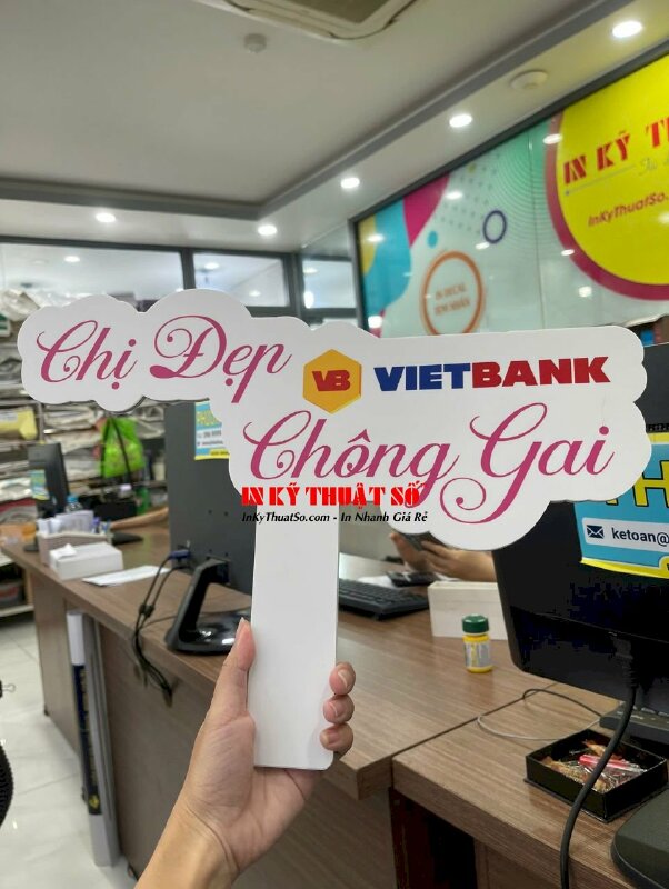 Hashtag cầm tay Chị Đẹp Chông Gai - MSN484