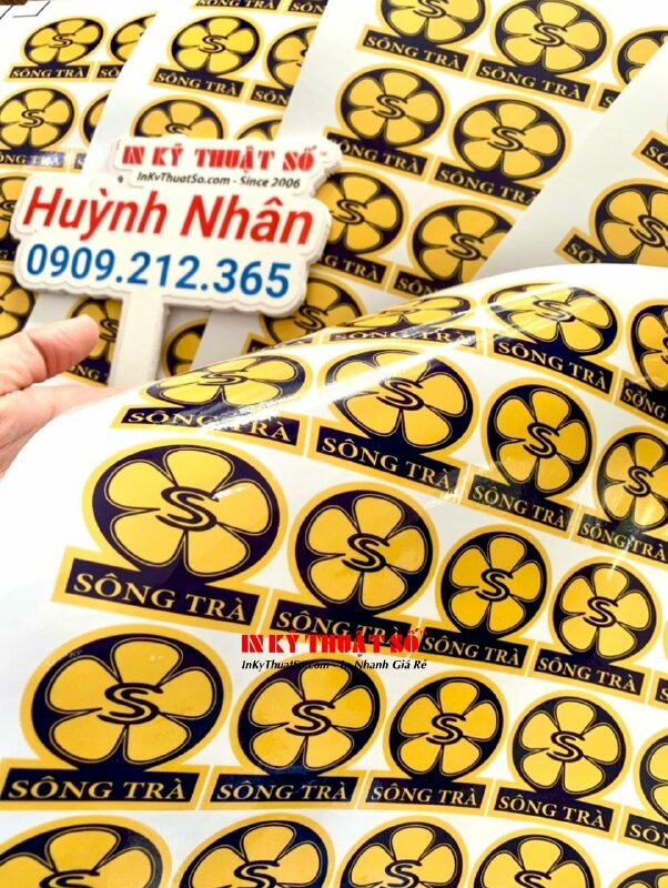 In logo nhãn hàng từ Decal sữa in mực dầu, cán màng bóng, bế tem theo viền - INKTS1941