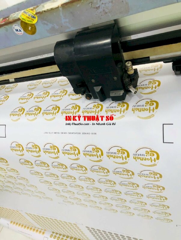 In tem logo tròn dán hộp bánh cho tiệm bánh ngọt Bakery, in tem Decal sữa tròn đường kính 5cm - INKTS1986