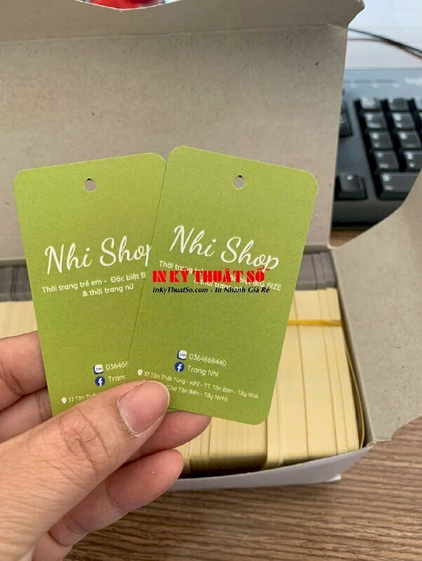 Làm tag quần áo in giấy C300gsm, in 2 mặt không màng, bo góc cho shop thời trang trẻ em, BIG SIZE, thời trang nữ