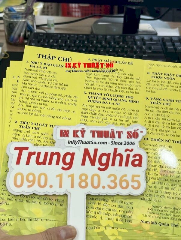 In 1000 tờ kinh Phật Giáo cho chùa gia công cán màng mờ, cấn 3 đường, cắt hình chữ nhật