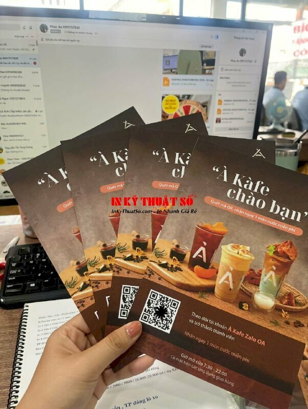 In tờ rơi kích thước A5 chất liệu giấy C300gsm