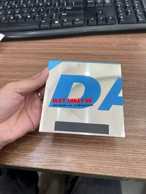 Làm bảng hiệu tên công ty theo yêu cầu với chất liệu inox màu bạc sang trọng