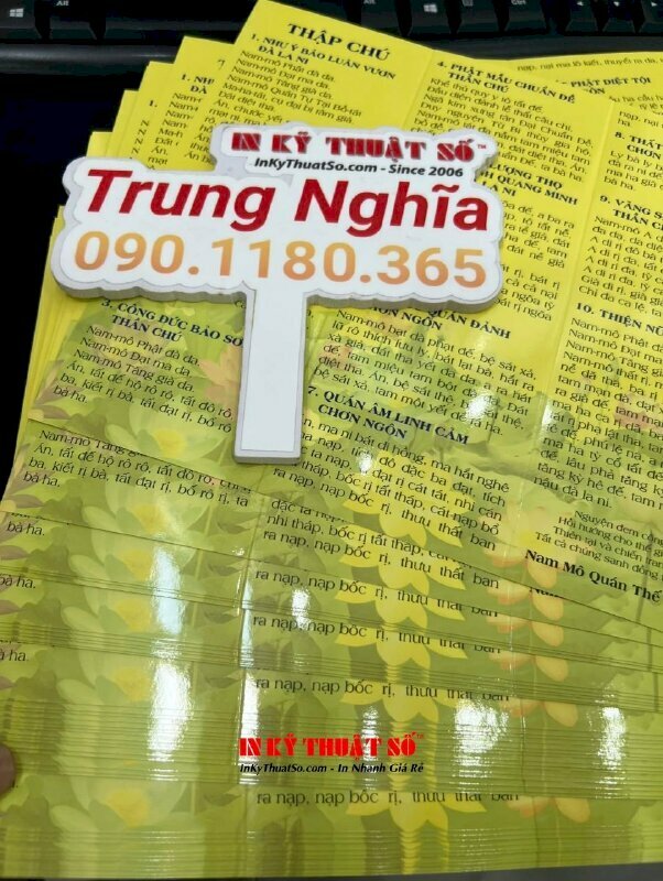 In tờ kinh Phật giáo dành cho các nghi thức tụng niệm trong chùa