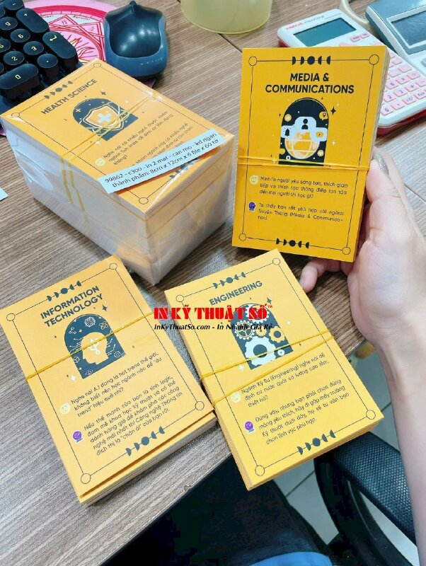 In bài Tarot theo yêu cầu, bộ Tarot trải bài định hướng nghề nghiệp tương lai - INKTS2169