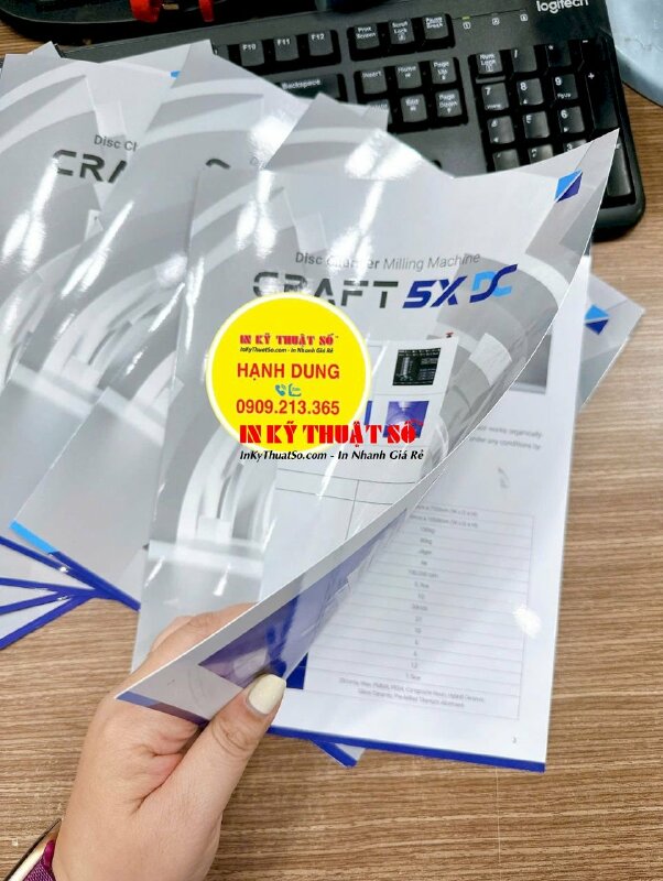 In Brochure khổ A3 giới thiệu sản phẩm thiết bị nha khoa, máy phay nha khoa - INKTS2077