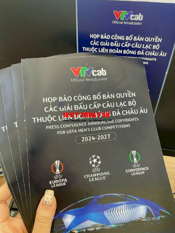 In Decal lấy ngay trong ngày dán mặt sau bìa cứng cầm tay MC dẫn chương trình - INKTS2048