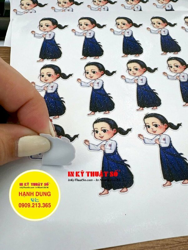 In sticker Chibi Aikido nhãn dán Decal sữa theo yêu cầu số lượng ít, gia công cán kim sa óng ánh, bế theo viền - INKTS2092