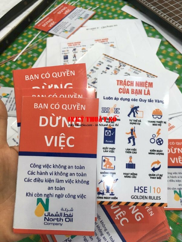 In thẻ cảnh báo nhựa PVC mỏng song ngữ Bạn có quyền dừng việc - You are authorized to Stop - INKTS2014