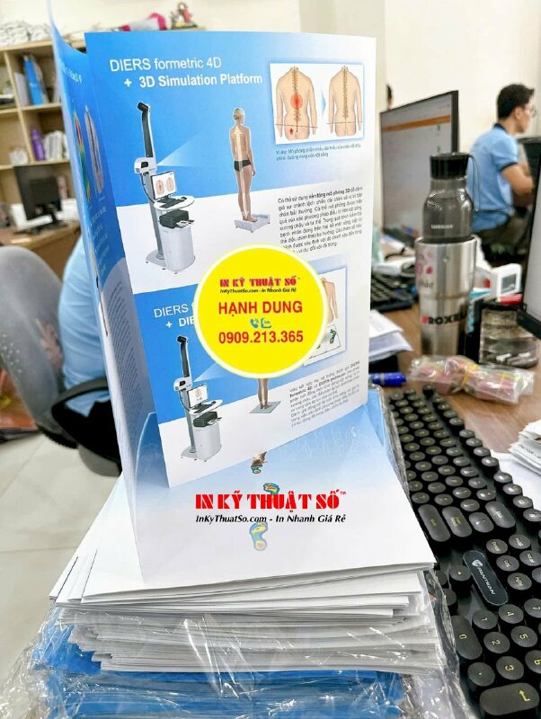 In brochure gấp 3 giới thiệu Máy thiết bị y tế đánh giá hình thái cột sống nhập khẩu - INKTS2396