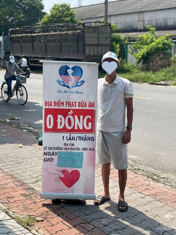 Standee cuốn chương trình thiện nguyện - In Kỹ Thuật Số Since 2006 - Ảnh: 3