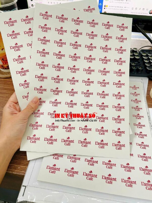 In tem logo thương hiệu cà phê hữu cơ dán ly nhựa mini trong suốt, tem Decal sữa, bế theo viền, giao tờ A4 - INKTS2855