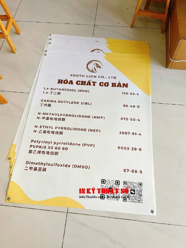 Combo Poster & Standee giới thiệu sản phẩm hóa chất tại gian hàng hội chợ triển lãm ngành, in đa ngôn ngữ Việt Anh Trung - INKTS2895