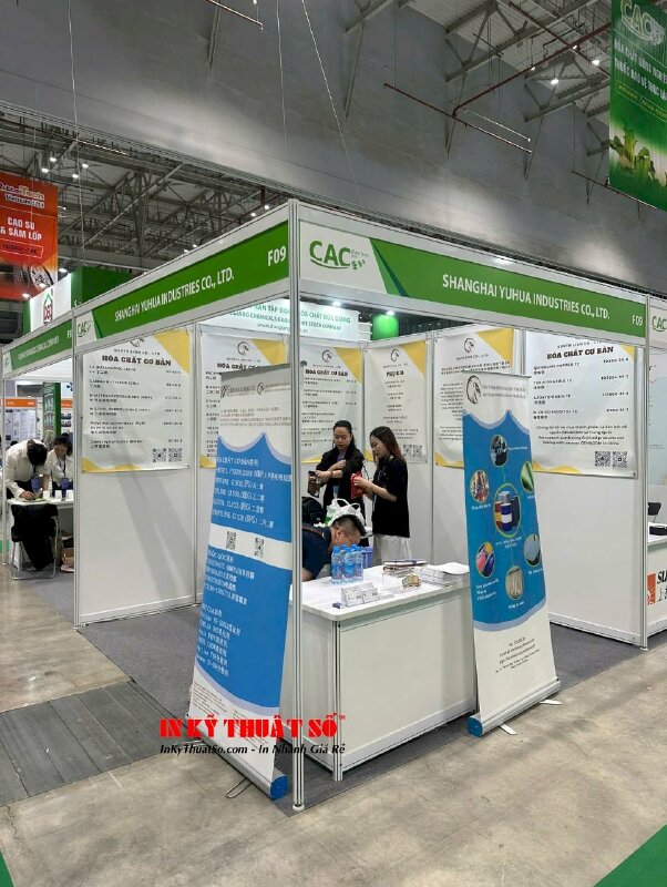 Combo Poster & Standee giới thiệu sản phẩm hóa chất tại gian hàng hội chợ triển lãm ngành, in đa ngôn ngữ Việt Anh Trung - INKTS2895