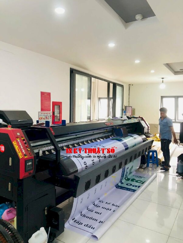 Trực tiếp in bạt hiflex tại In Kỹ Thuật Số Since 2006