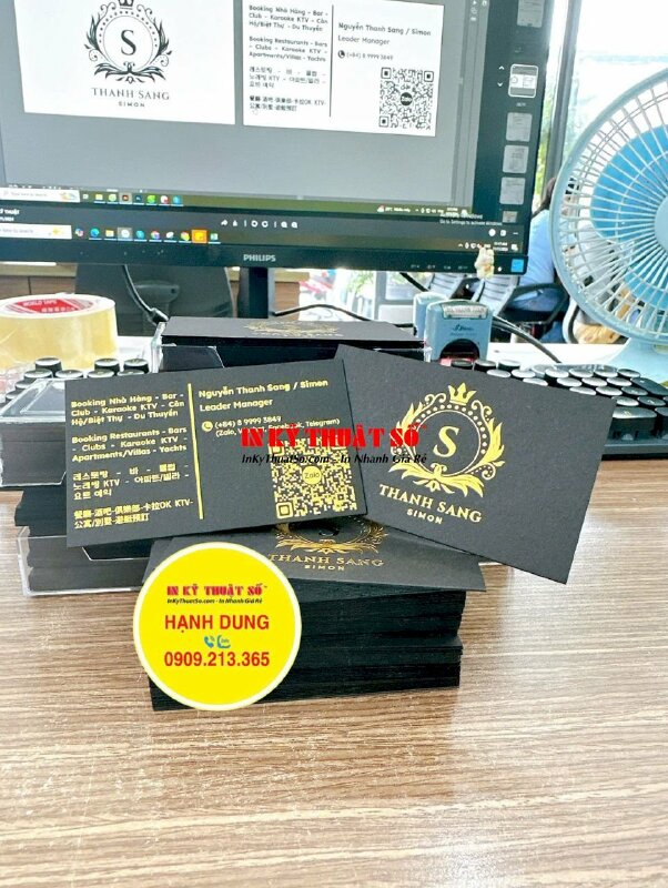 In name card giấy mỹ thuật đen chức danh Leader Manager, ép kim toàn bộ nội dung 2 mặt - INKTS2942