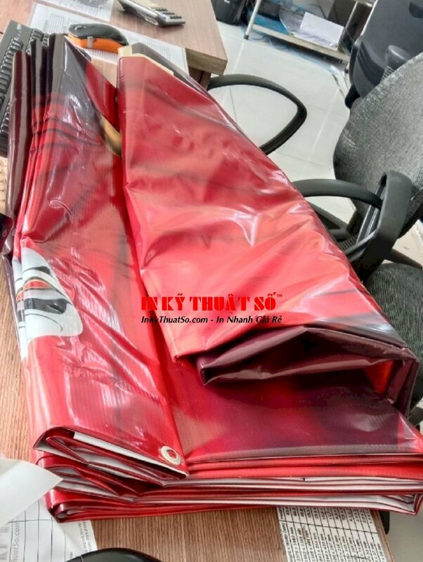 Thành phẩm in băng rôn giao khách hàng tại In Kỹ Thuật Số Since 2006