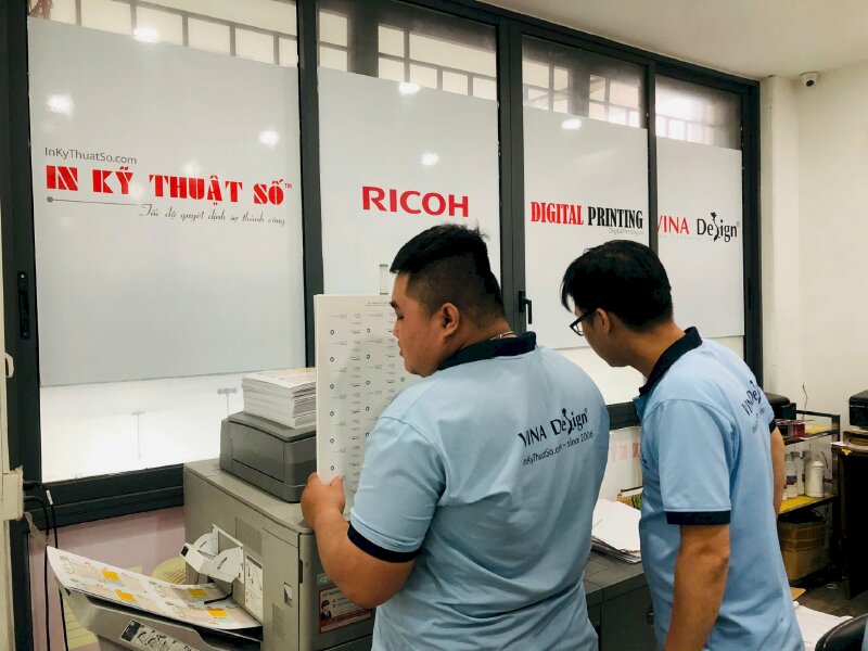 Công ty nhận in Offset - in nhanh - in KTS số lượng ít trên máy Nhật Ricoh