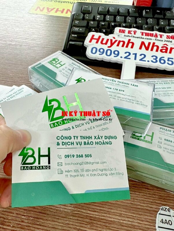 In card visit ép kim, name card giám đốc điều hành công ty xây dựng - INKTS724