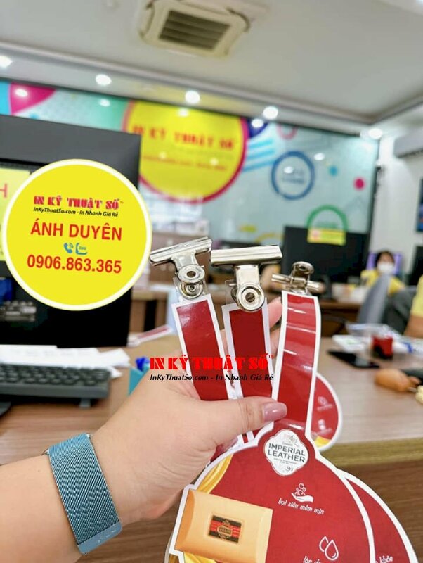 In hanger giấy C300gsm, gắn wobbler kẹp nhựa giới thiệu sản phẩm - INKTS1203