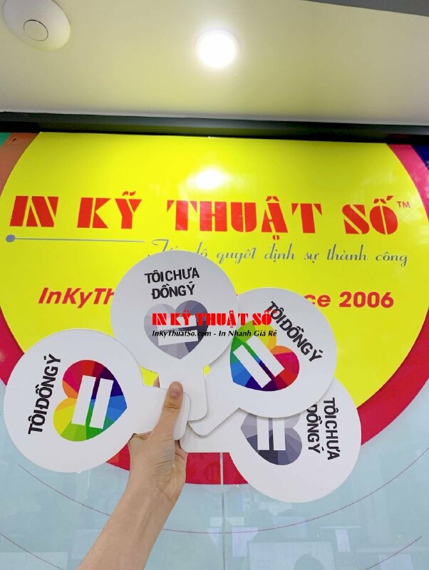 In hashtag cầm tay chiến dịch tôi đồng ý LGBT - INKTS449