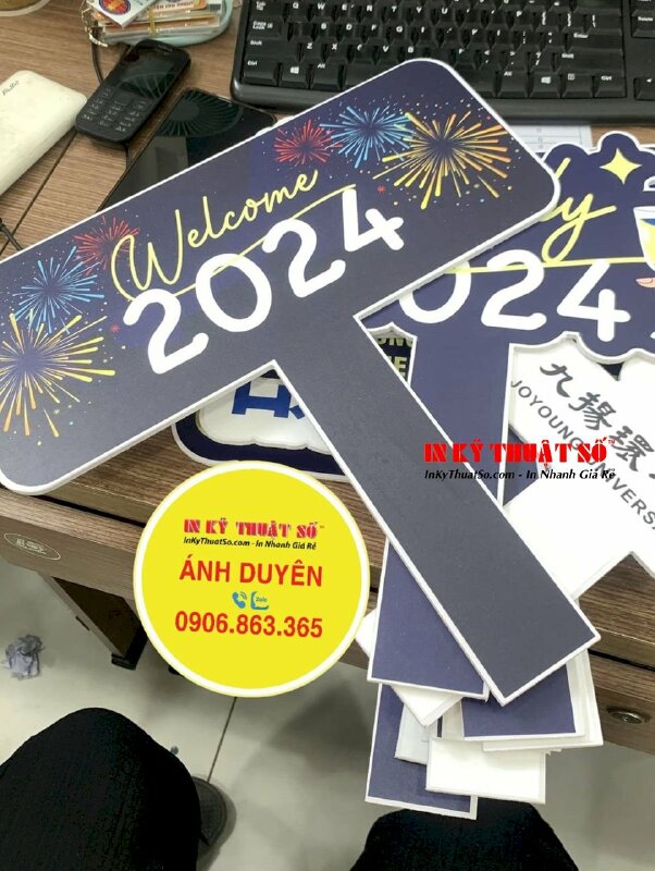 In hashtag cầm tay tất niên công ty, bảng tên cầm tay tiệc cuối năm YEP Year end party - INKTS1072